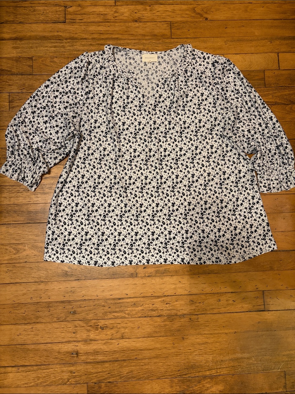 Women's Blavk Floral V-Neck Peasant Blouse